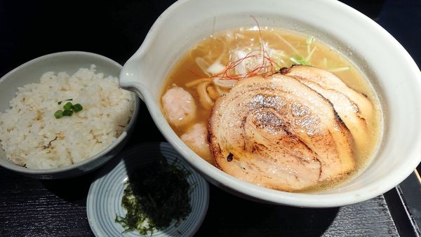 「銀笹ラーメン塩+炙り焼豚＆半鯛飯」@麺処 銀笹の写真