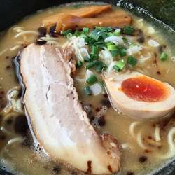 濃厚黒ラーメン