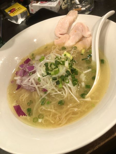 「限定塩パイタン」@まがり鶏の写真