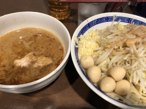 「えびつけ麺全マシ うずら」@ラーメン ゼンゼンの写真