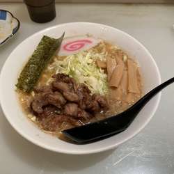春キャベツの牛骨ラーメン