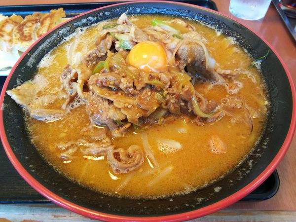「肉味噌らーめん +餃子3個:サービス券」@幸来亭 大豆島店の写真