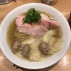 ワンタン鶏中華そば