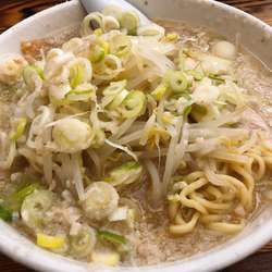 しょうゆラーメン