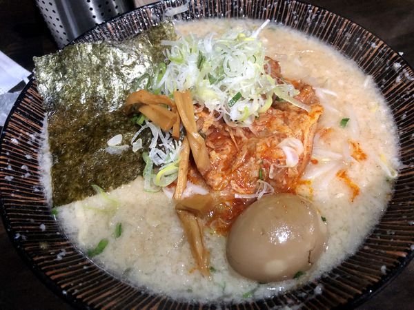 「みそホルモンらーめん」@一力の写真