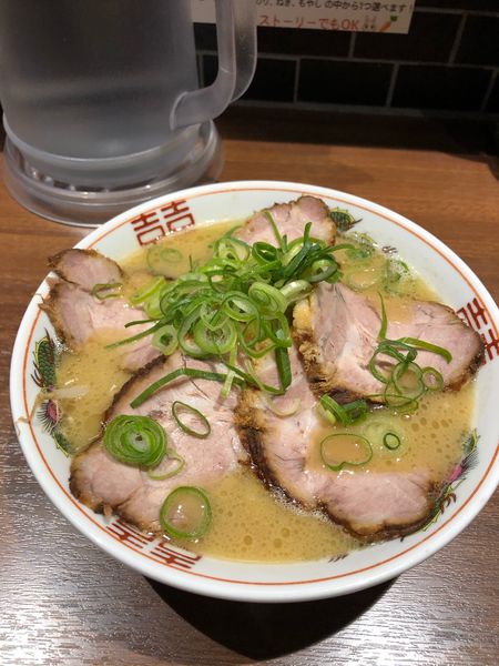 「広島豚骨」@ナルトもメンマもないけれど。の写真