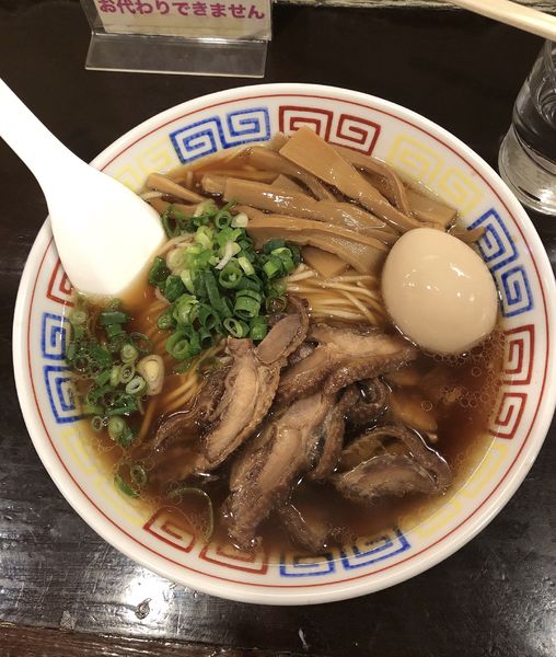 「【ゲリラ限定】笠岡ラーメン850円＋味玉」@づゅる麺 池田の写真