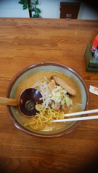 「味噌ラーメン 麺固め 800円」@札幌ラーメン めんくらの写真