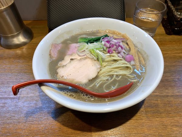 「ニボシパイタン」@中華そばや 和凡の写真