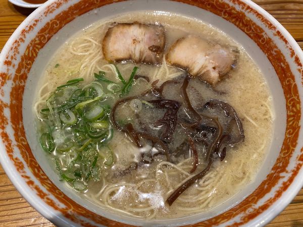 「博多ラーメン」@めんくいや 博多駅東店の写真