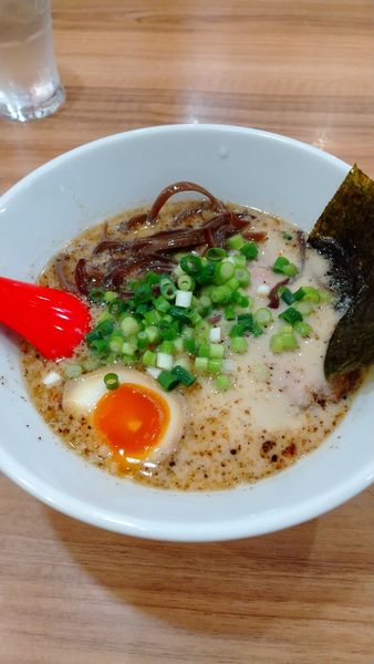 「熊本ラーメン」@黒鵬の写真