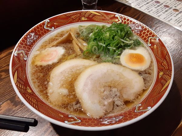 「背油ネギ中華そば」@博多鉄八 松本つなぐ横丁店の写真