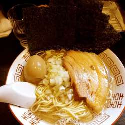 淡麗中華そば＋味玉＋のり増し