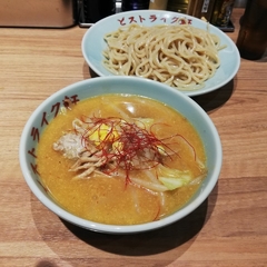 どストライク軒 駅前ビル地下2階店の画像