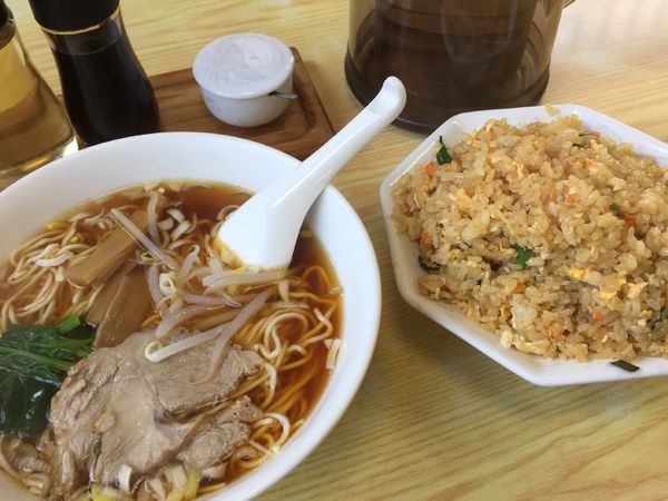 「Bセット(支那そば+卵チャーハン)」@支那そばけんの写真