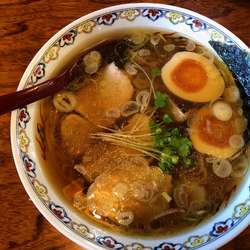 半熟煮たまご手打ち中華そば