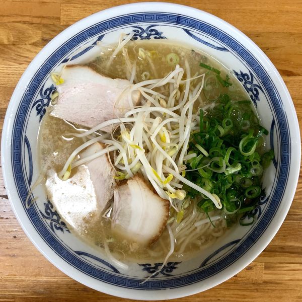 「ラーメン 中 (700円)」@マルチョンラーメン 志布志本店の写真