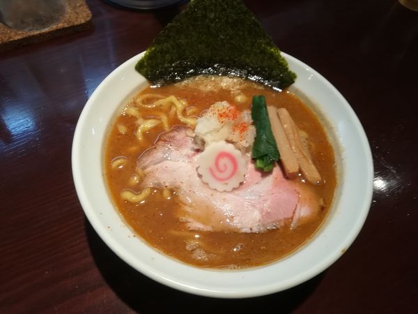 「伊勢海老煮干ラーメン」@らーめん 惠本将裕の写真