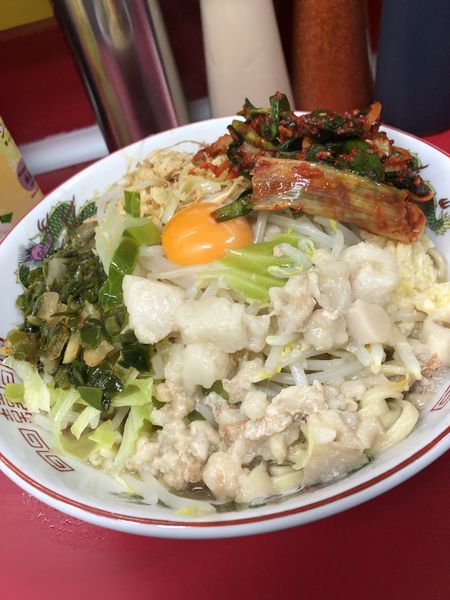 「小ラーメン汁なし10周年」@ラーメン二郎 湘南藤沢店の写真