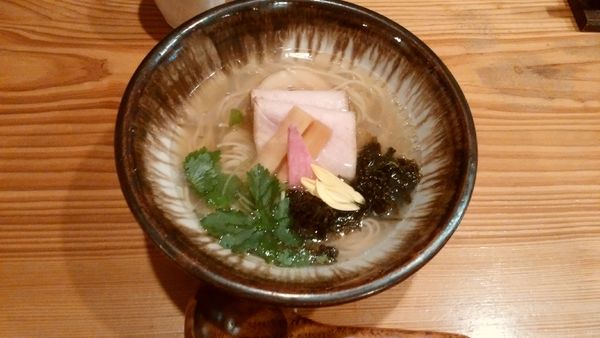 「無化調貝節らぁ麺¥900+ロースト焼豚¥100-」@和食と日本酒 大塚・みや穂の写真