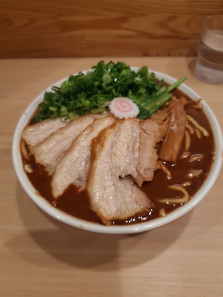 「六等星こってり肉増し　大盛り　ネギ増し（100円）」@麺や 六等星の写真