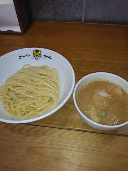 「ゴールデンつけ麺」@ゴールデンタイガーの写真