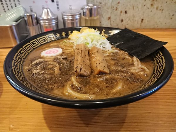 「特製そば」@中華蕎麦うゑずの写真