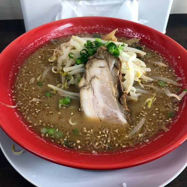 「らーめん(みそ)サービス期間中のため、800円→700円、ライス」@Kitchen NAGIの写真