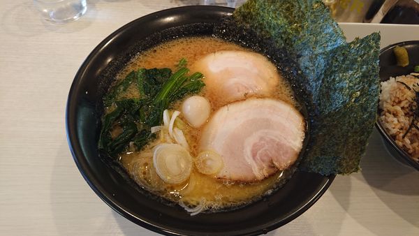 「【限定】横浜家系ラーメン850」@ざいとんの写真