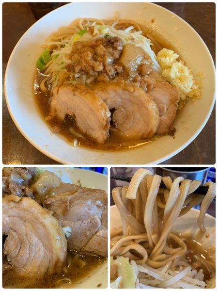 「大ラーメン豚一枚追加」@麺屋 歩夢の写真