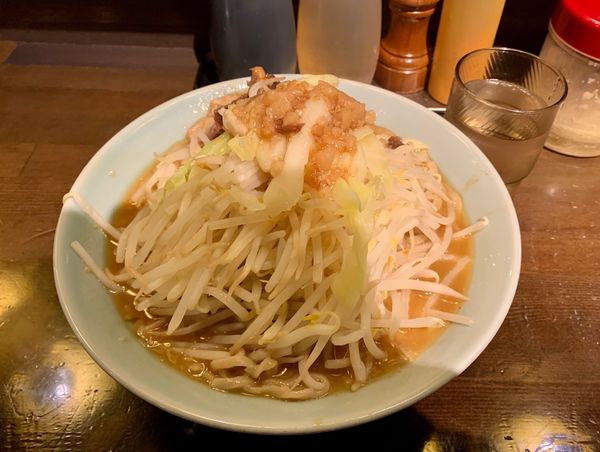 「中ラーメン750円」@立川マシマシ 9号店の写真