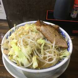 ラーメン300g 豚1枚追加