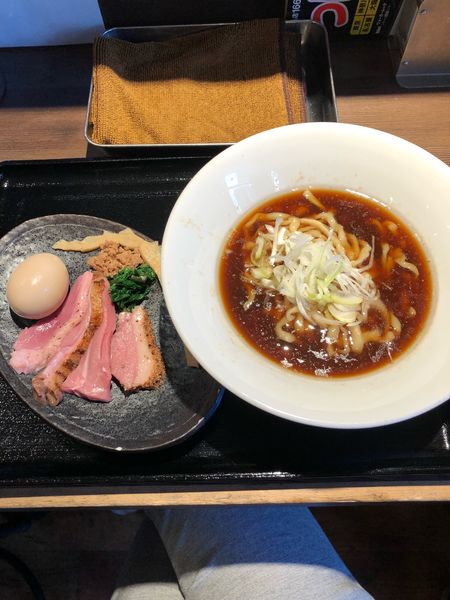 「特製鴨醤油そば」@鴨出汁中華蕎麦 麺屋yoshikiの写真