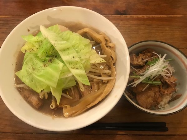 「特製濃厚そば+煮豚丼　1,020+320=1,340円」@武麗舞の写真