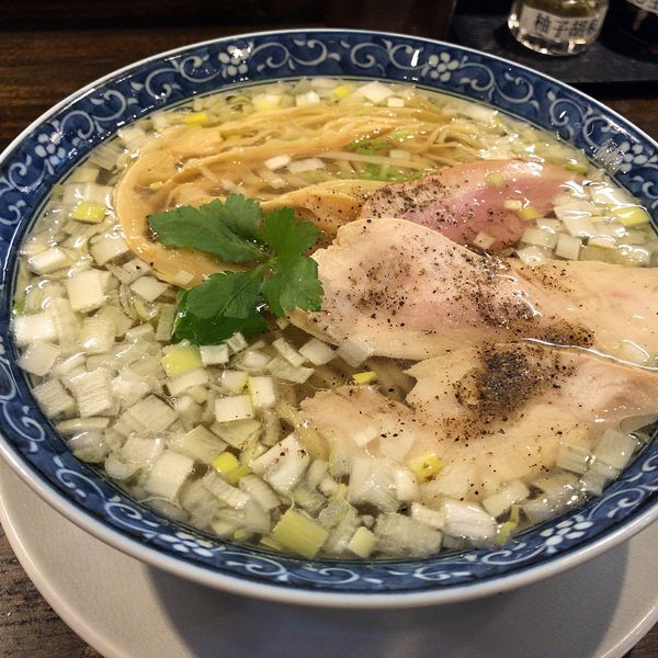 「鶏そば塩(750円)」@鶏そば・つけそば ごろいちの写真