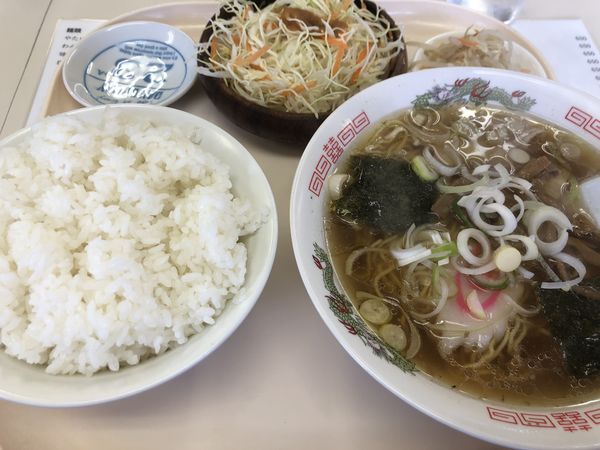 「やたいらーめんセット」@めんはうす 健の写真