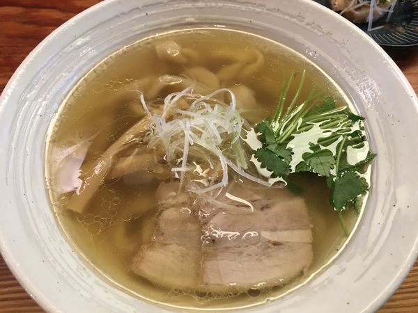「塩らーめん」@純手打ち 麺と未来の写真