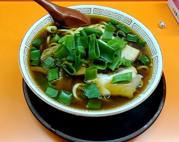 「中華そば 中盛」@麺屋7.5Hz+ 梅田店の写真