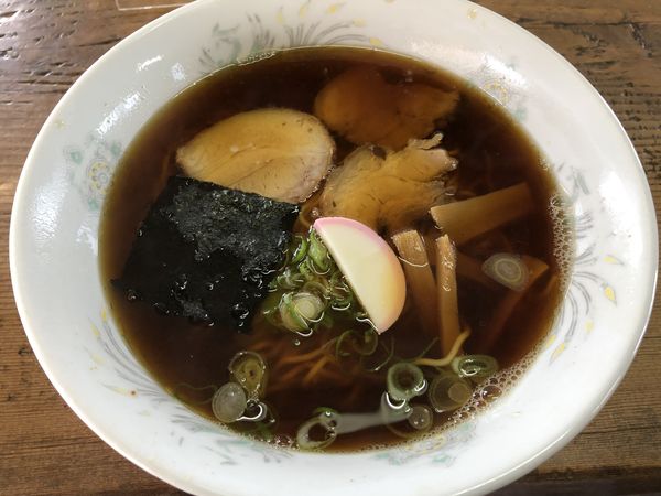 「らーめん（しょうゆ）　¥７００」@中華そば とん平の写真