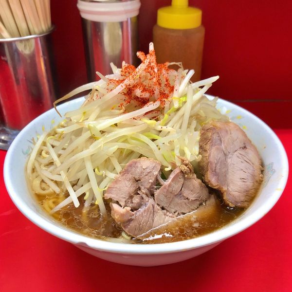 「小ラーメン700円‬﻿ ヤサイマシ(提供時call)‬﻿」@ラーメン二郎 上野毛店の写真