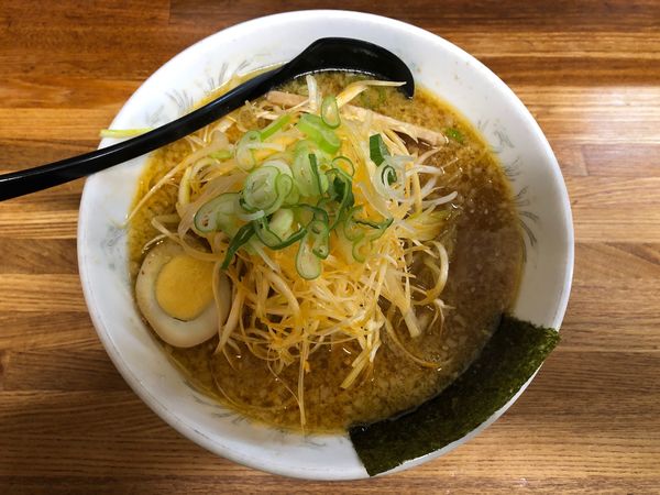「ネギラーメン 味噌」@らーめん三水の写真