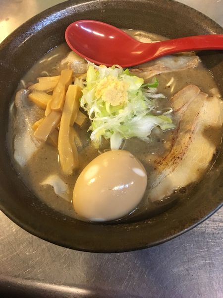 「にぼしらーめん　味玉」@にぼしらーめん88の写真