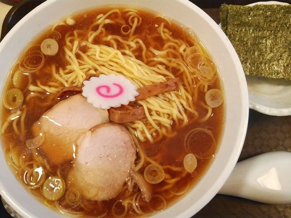 「中華ソバ（油多め味濃いめ）＋海苔」@赤坂味一 亀戸店の写真