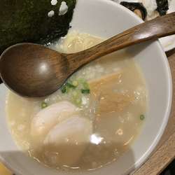 白湯ラーメン