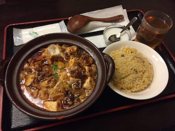「半麻婆麺(辛口) +半炒飯セット」@水漫庭の写真
