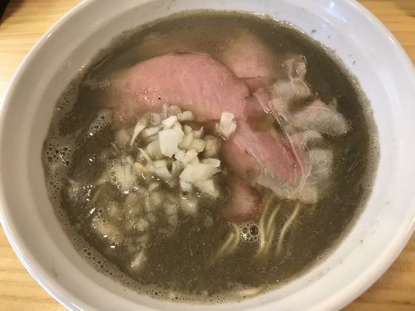 「煮干らーめん」@煮干らーめん 紫乱の写真