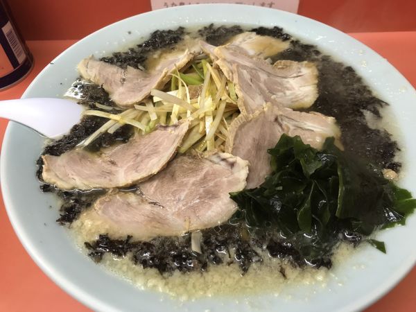 「ネギチャーシュー麺  岩のり」@ラーメン関口の写真