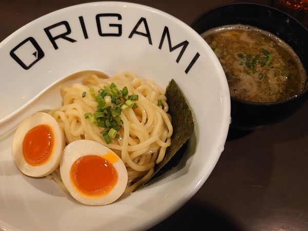 「あっさり味玉旨辛origamiつけ麺(950円)」@麺屋 ORIGAMIの写真