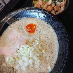 アワニボ＋ツンドリ丼