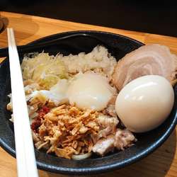 まぜそば＋味玉